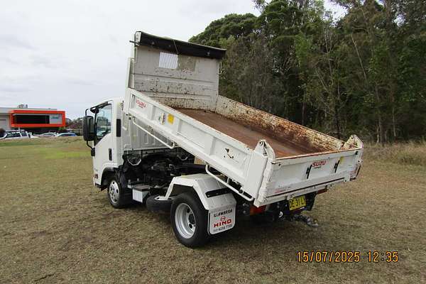 2022 Isuzu N Series NLR 45-150 4x2 SWB