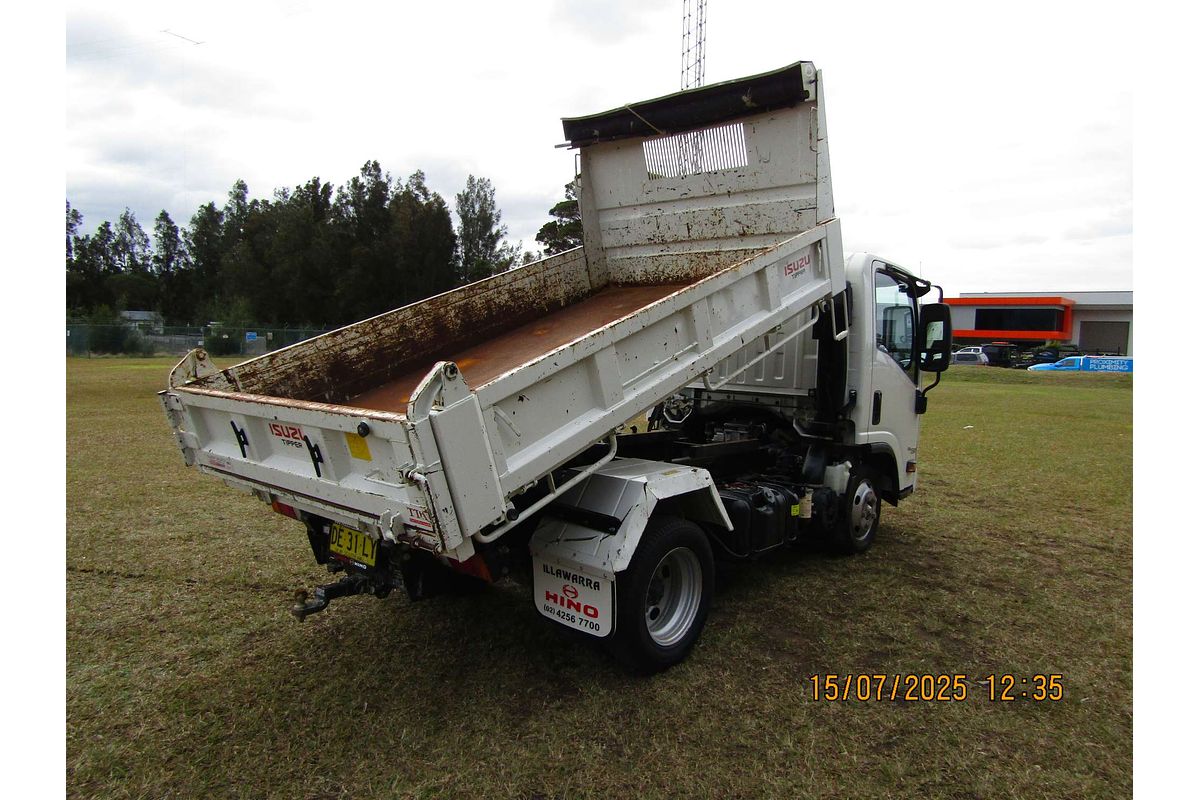 2022 Isuzu N Series NLR 45-150 4x2 SWB