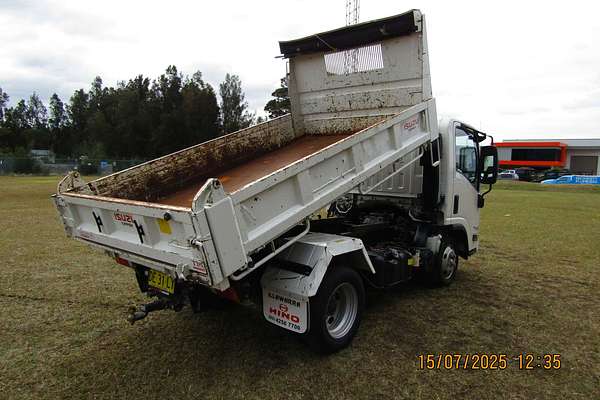 2022 Isuzu N Series NLR 45-150 4x2 SWB