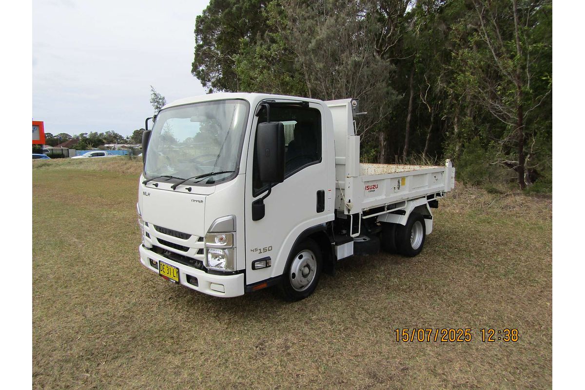 2022 Isuzu N Series NLR 45-150 4x2 SWB