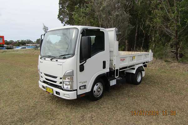 2022 Isuzu N Series NLR 45-150 4x2 SWB