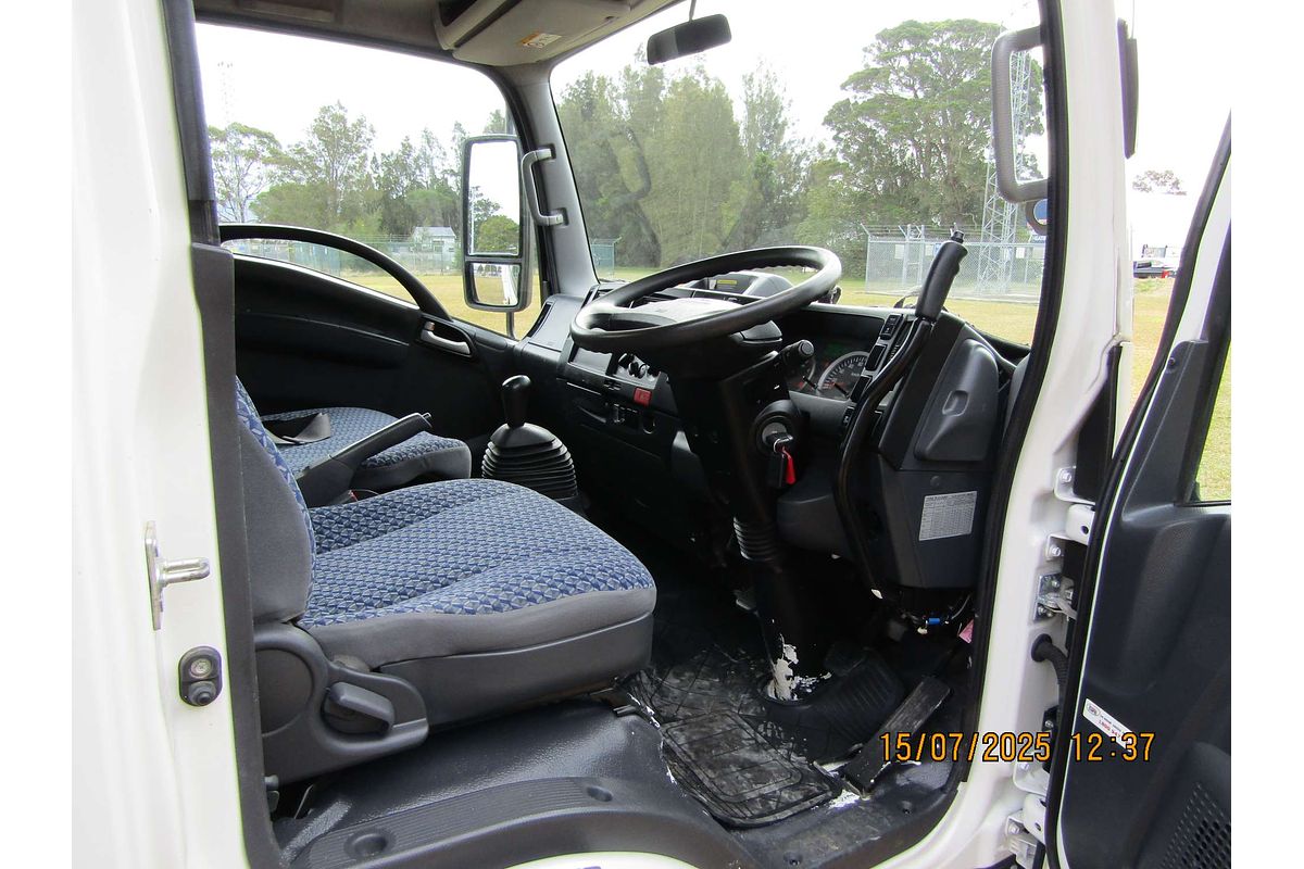 2022 Isuzu N Series NLR 45-150 4x2 SWB