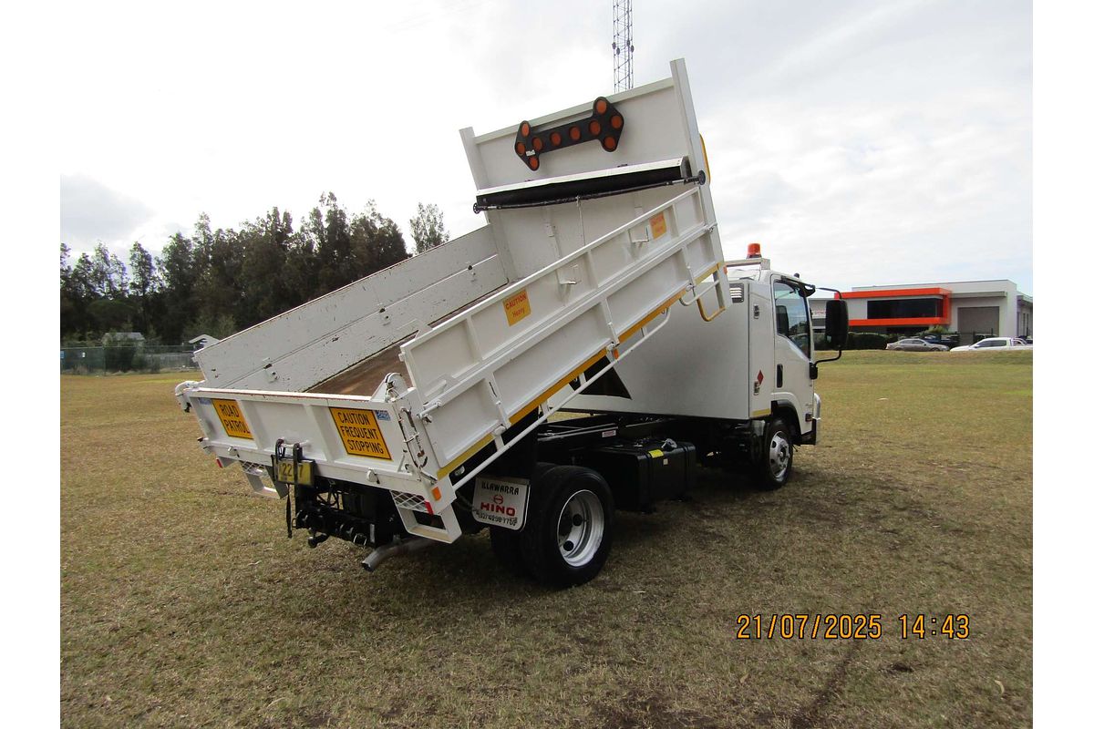 2017 Isuzu N Series NPR 65/45-190 4x2