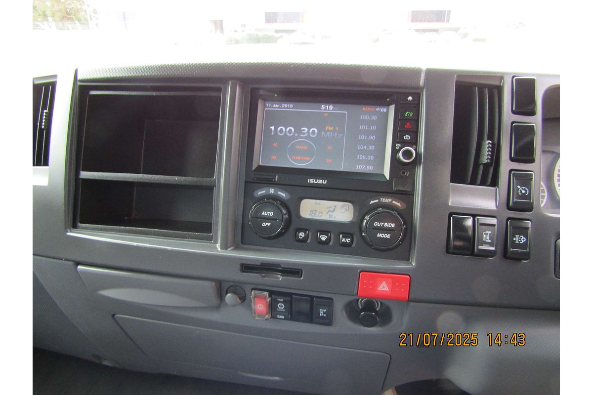 2017 Isuzu N Series NPR 65/45-190 4x2