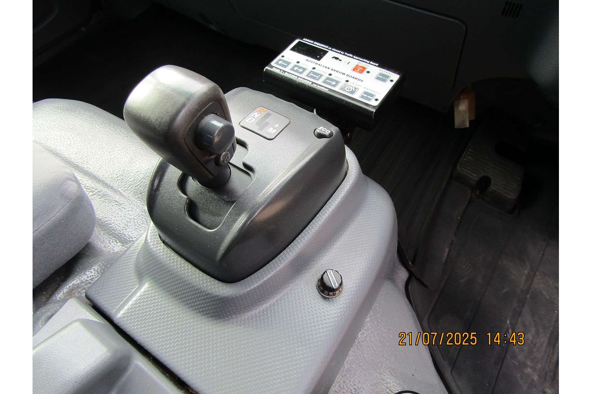 2017 Isuzu N Series NPR 65/45-190 4x2