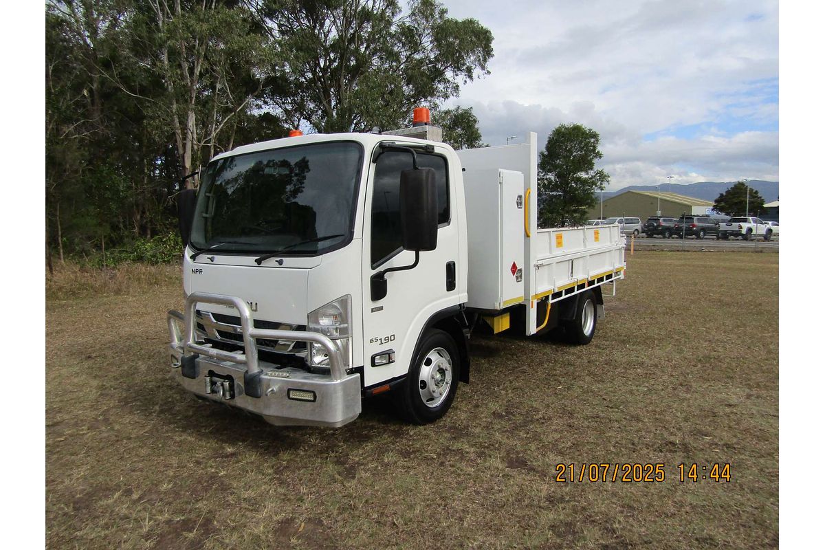 2017 Isuzu N Series NPR 65/45-190 4x2