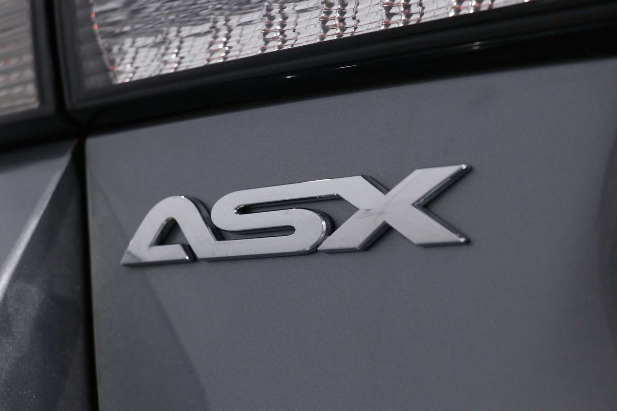 2023 Mitsubishi ASX ES XD