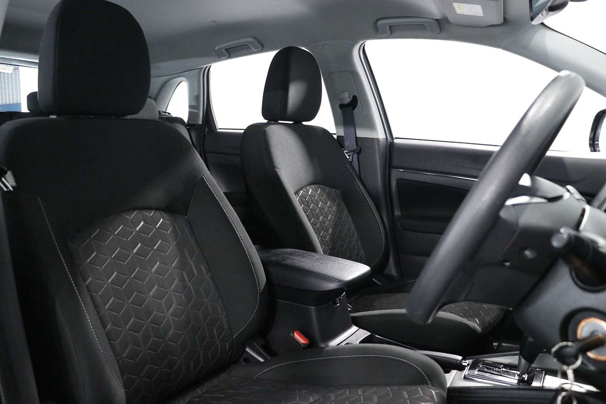 2023 Mitsubishi ASX ES XD