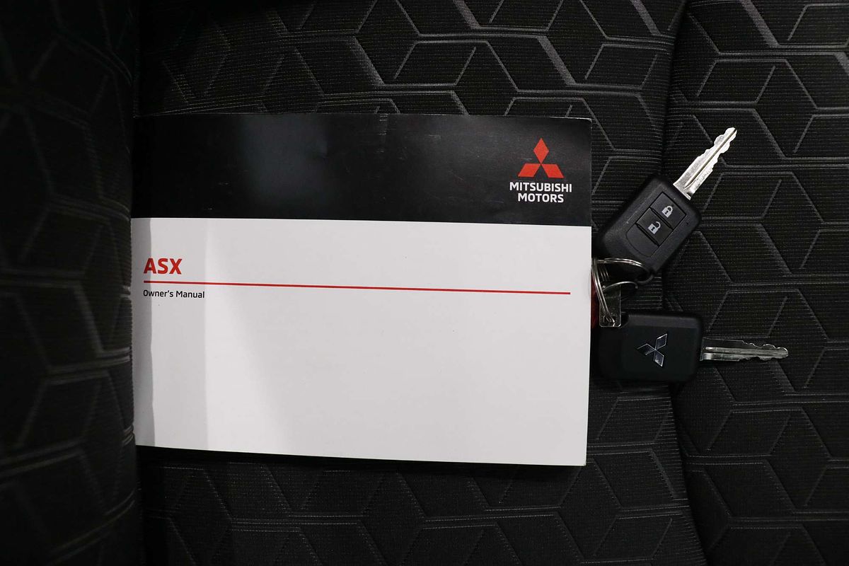 2023 Mitsubishi ASX ES XD
