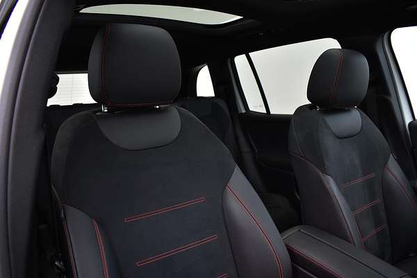 2024 Mercedes-Benz GLB-Class GLB200 X247