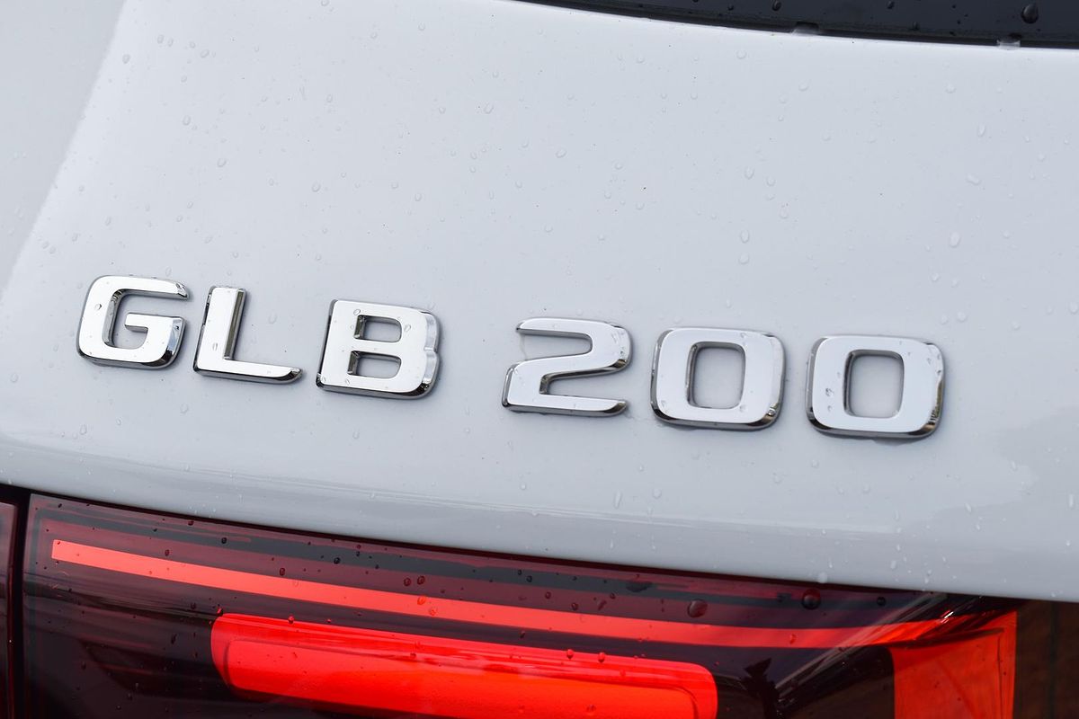 2024 Mercedes-Benz GLB-Class GLB200 X247