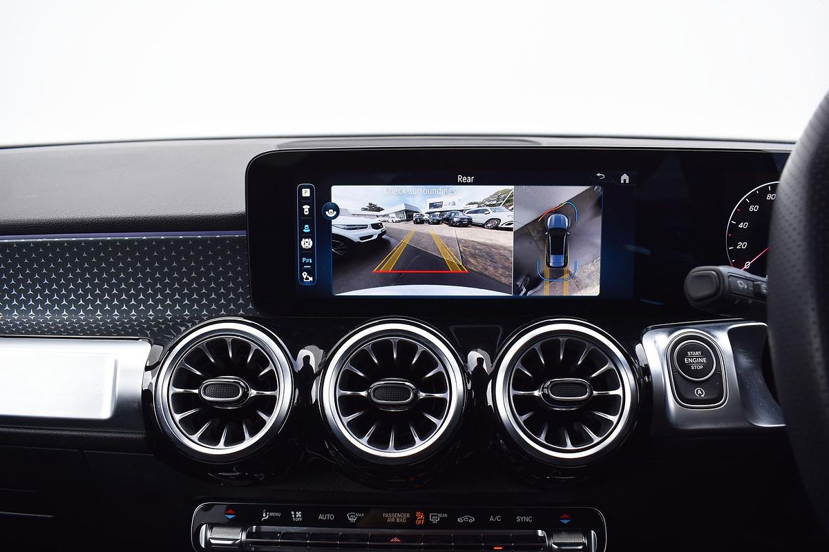 2024 Mercedes-Benz GLB-Class GLB200 X247