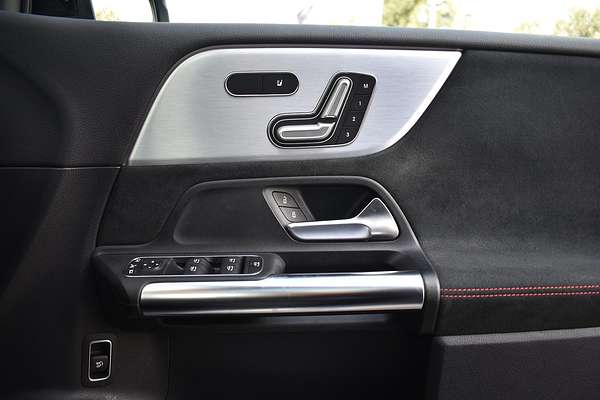 2022 Mercedes-Benz B-Class B180 W247
