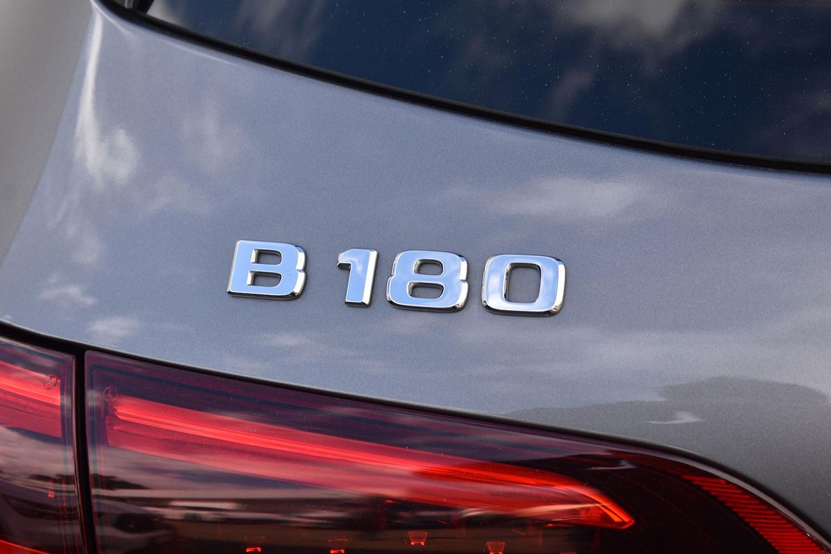 2022 Mercedes-Benz B-Class B180 W247