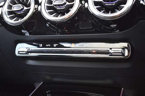 2022 Mercedes-Benz B-Class B180 W247