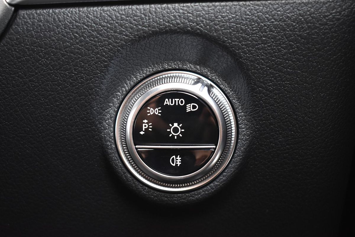 2024 Mercedes-Benz C-Class C200 W206