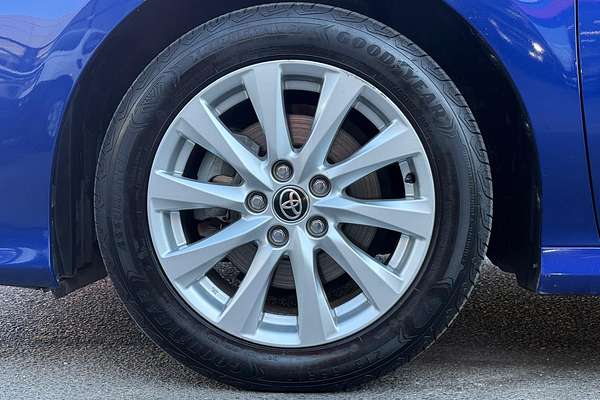 2020 Toyota Camry Ascent AXVH71R
