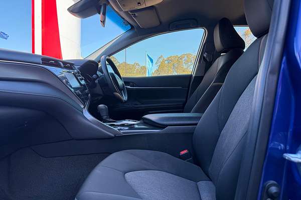 2020 Toyota Camry Ascent AXVH71R