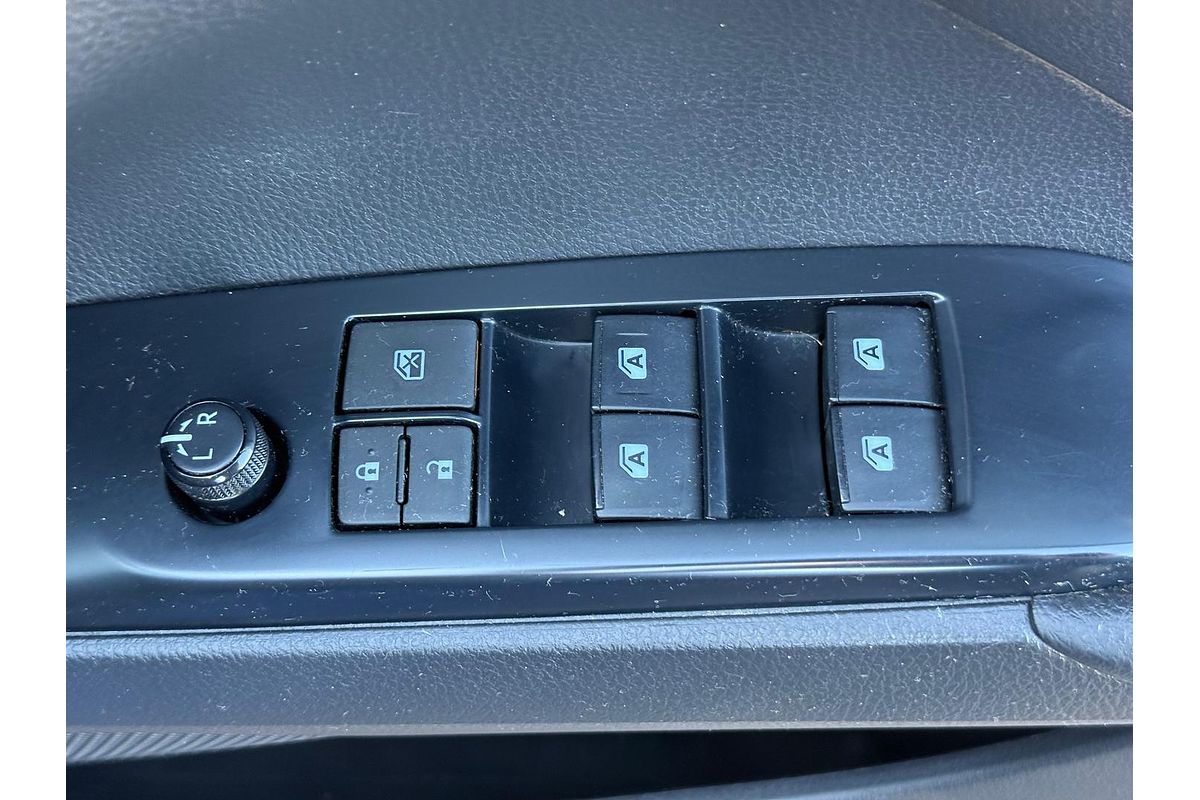 2020 Toyota Camry Ascent AXVH71R