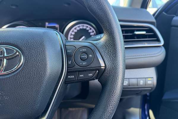 2020 Toyota Camry Ascent AXVH71R