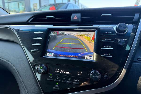 2020 Toyota Camry Ascent AXVH71R