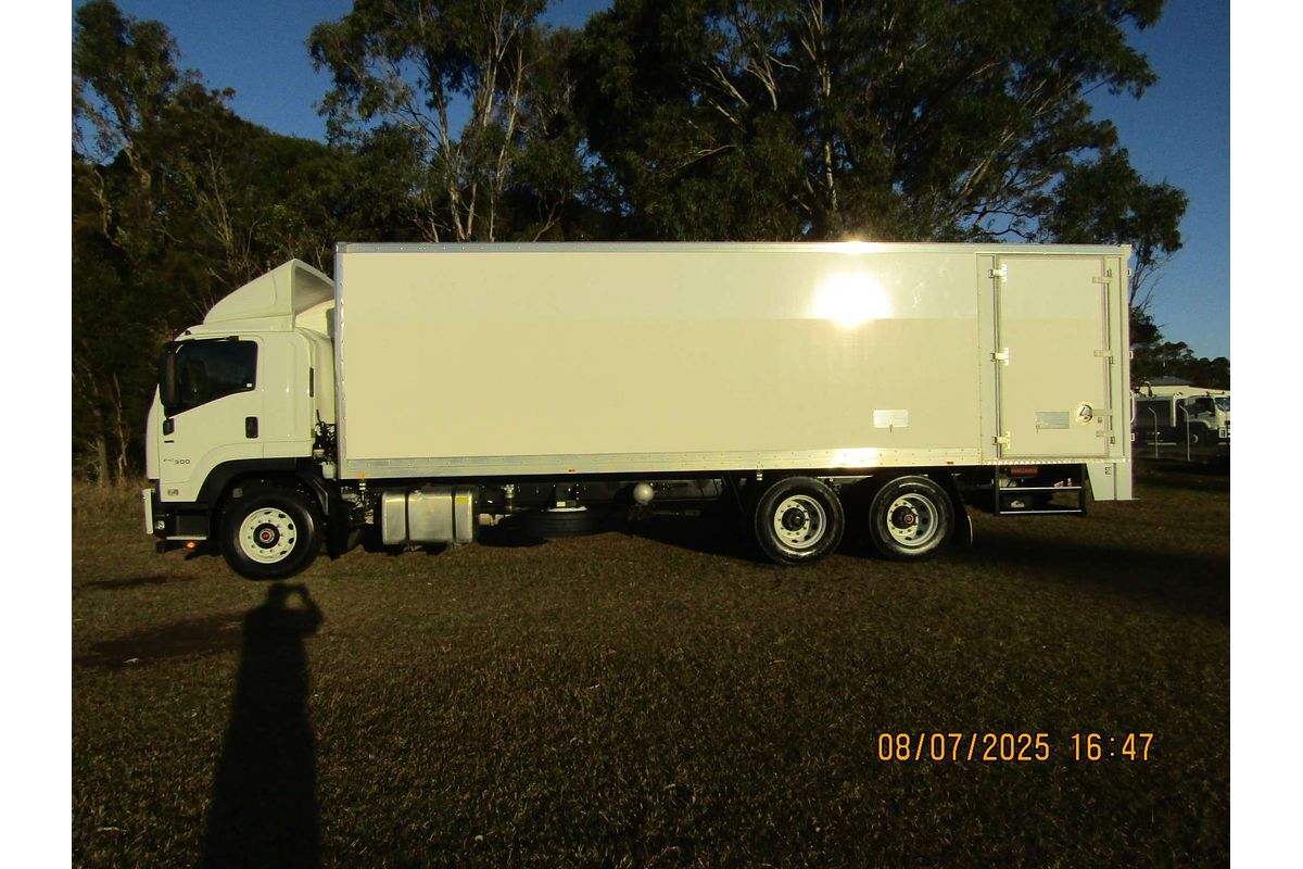 2023 Isuzu F Series FVL240-300 6x2 LWB