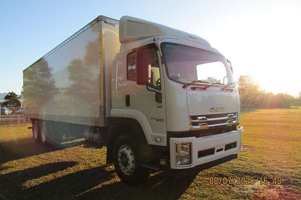 2023 Isuzu F Series FVL240-300 6x2 LWB
