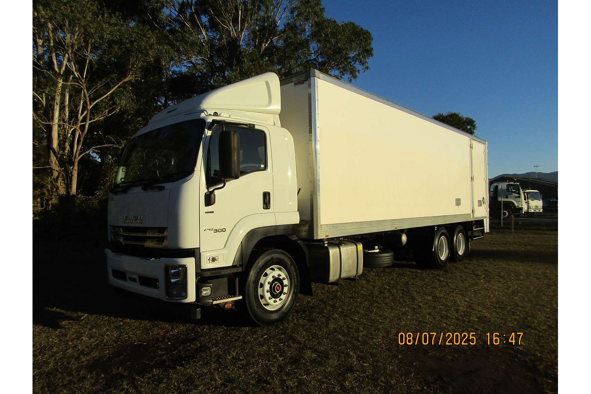 2023 Isuzu F Series FVL240-300 6x2 LWB