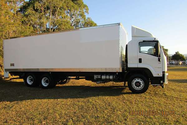 2023 Isuzu F Series FVL240-300 6x2 LWB