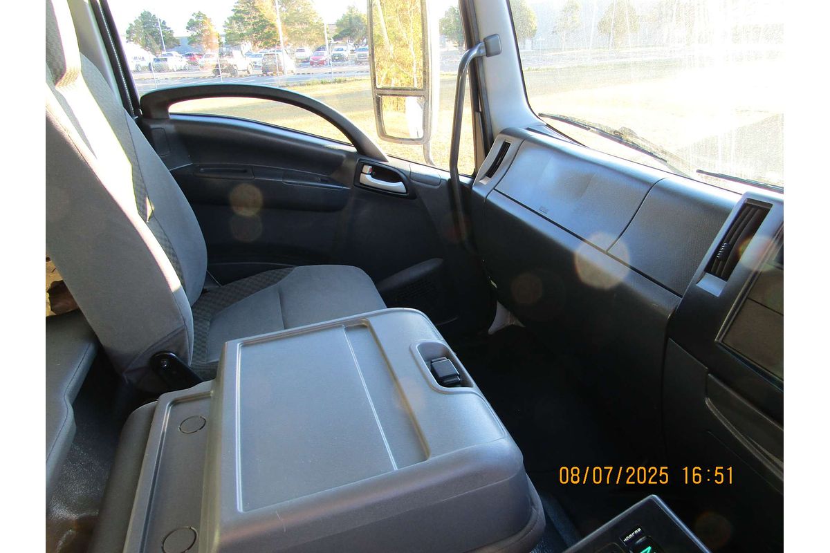 2023 Isuzu F Series FVL240-300 6x2 LWB