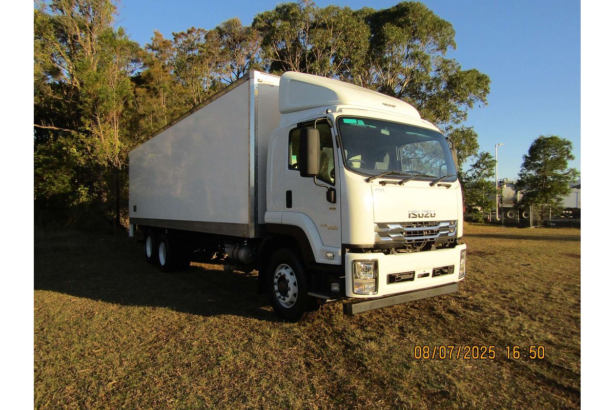 2023 Isuzu F Series FVL240-300 6x2 LWB