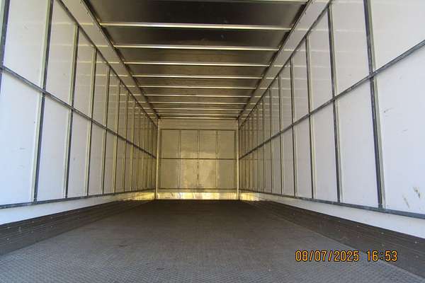 2023 Isuzu F Series FVL240-300 6x2 LWB