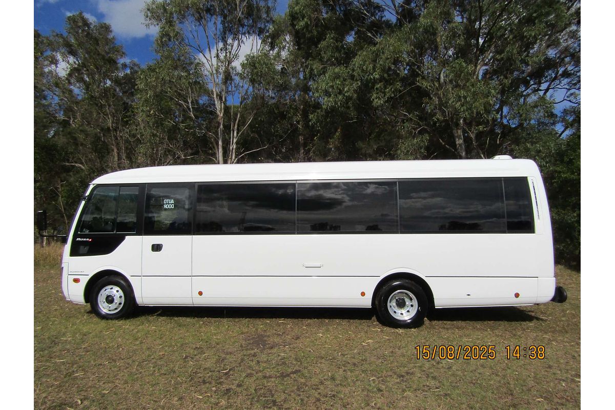 2022 Fuso Rosa Deluxe LWB