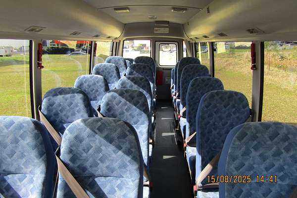 2022 Fuso Rosa Deluxe LWB