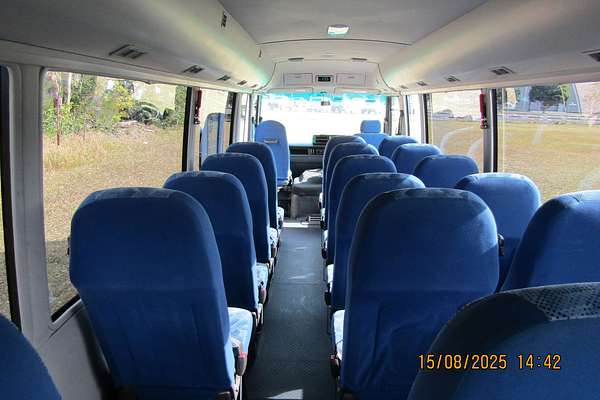 2022 Fuso Rosa Deluxe LWB