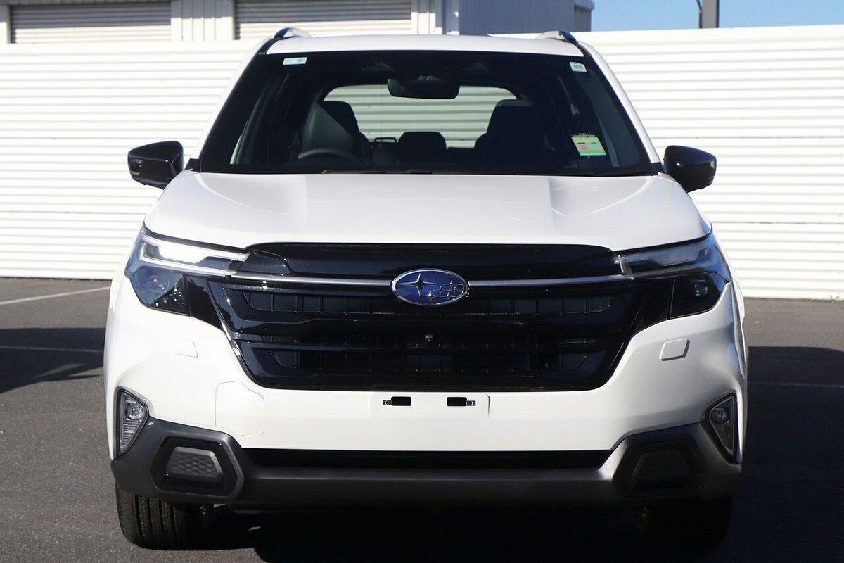 2025 Subaru Forester Hybrid Touring S6