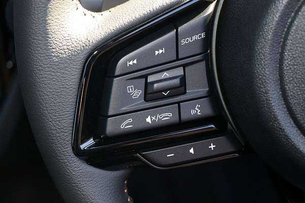 2025 Subaru Forester Hybrid Touring S6
