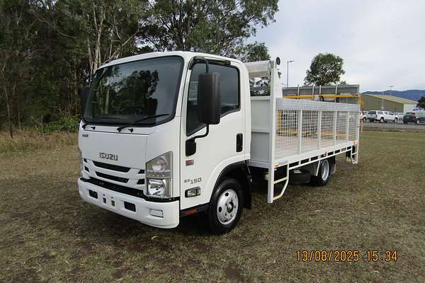 2017 Isuzu N Series NLR 45-150 4x2