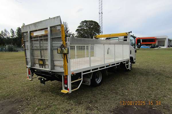 2017 Isuzu N Series NLR 45-150 4x2