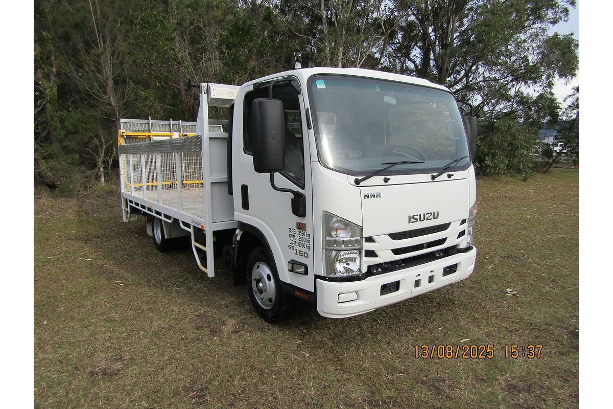 2017 Isuzu N Series NLR 45-150 4x2