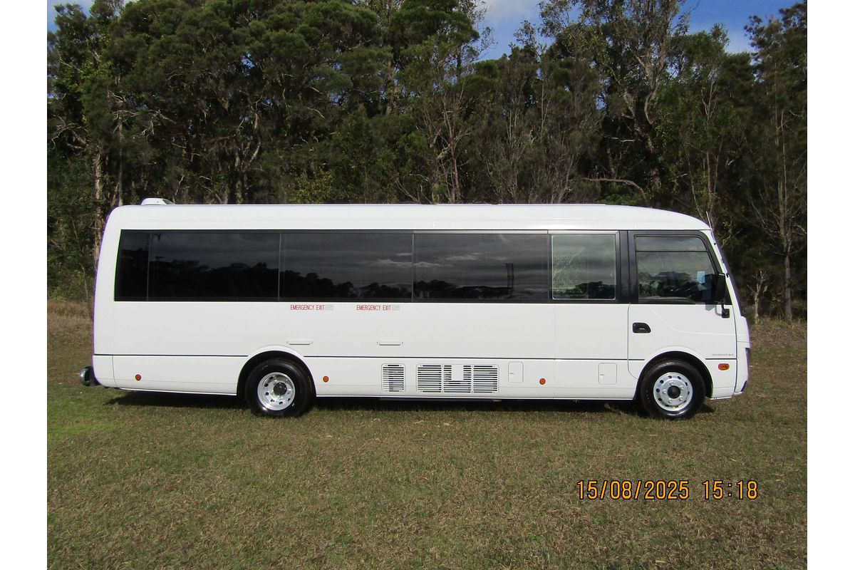 2021 Fuso Rosa Deluxe LWB