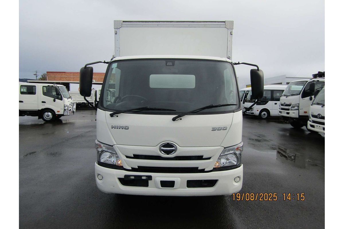 2022 Hino 300 Series 616 2WD