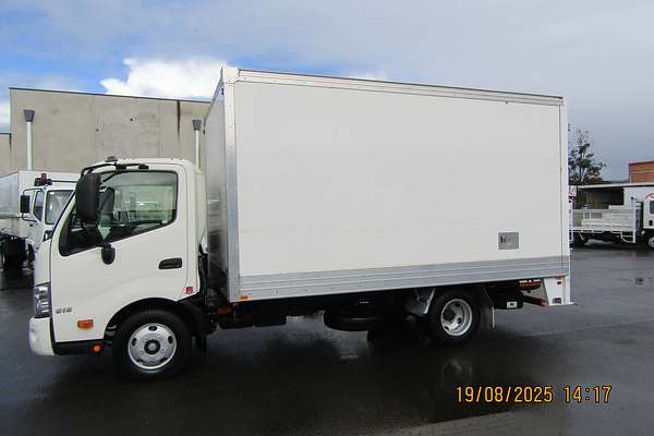 2022 Hino 300 Series 616 2WD