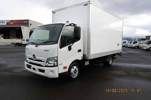 2023 Hino 300 Series 616 2WD