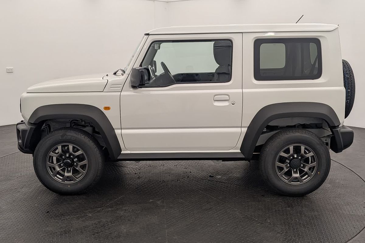 2025 Suzuki Jimny GLX GJ