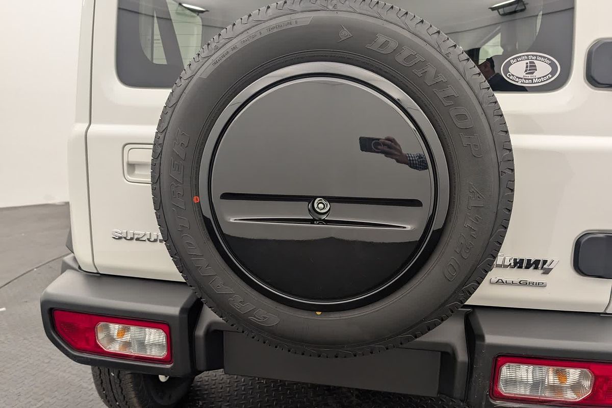 2025 Suzuki Jimny GLX GJ