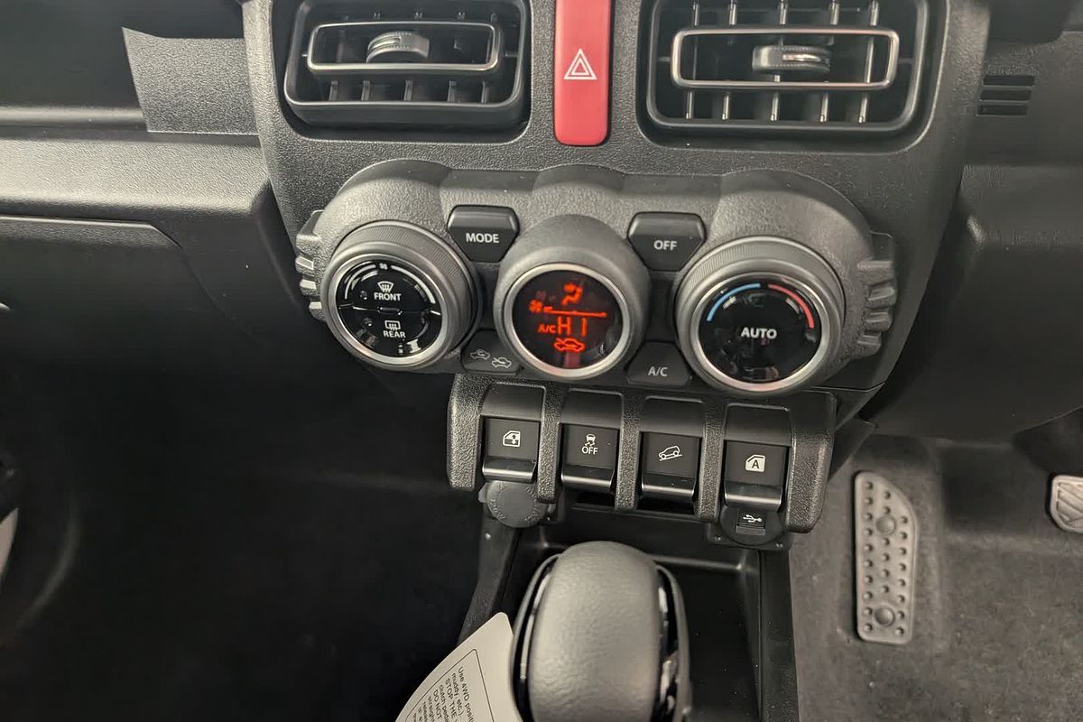 2025 Suzuki Jimny GLX GJ