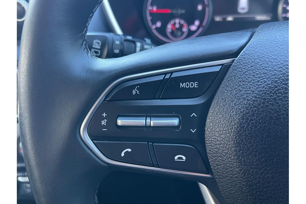 2021 Hyundai Santa Fe Active TM.V3