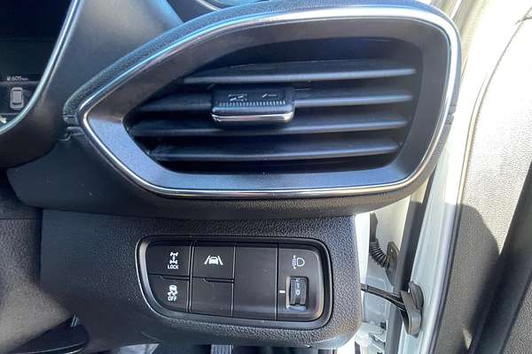 2021 Hyundai Santa Fe Active TM.V3