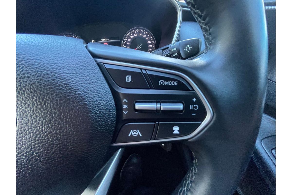 2021 Hyundai Santa Fe Active TM.V3